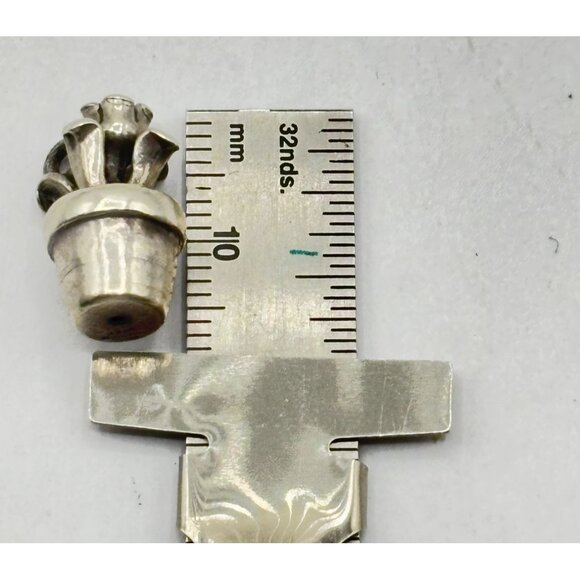 James Avery Retired 925 Sterling Silver Potted Flower Charm - Picture 6 of 6